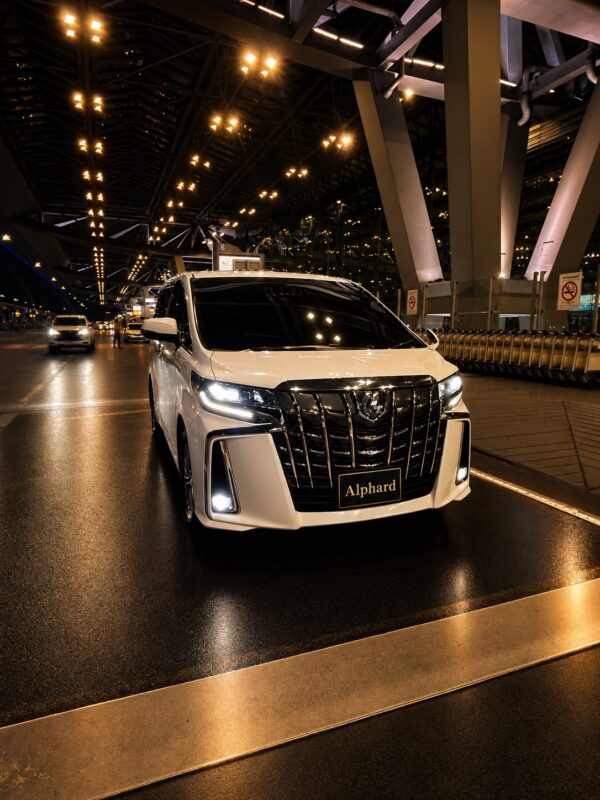 เช่ารถ Alphard