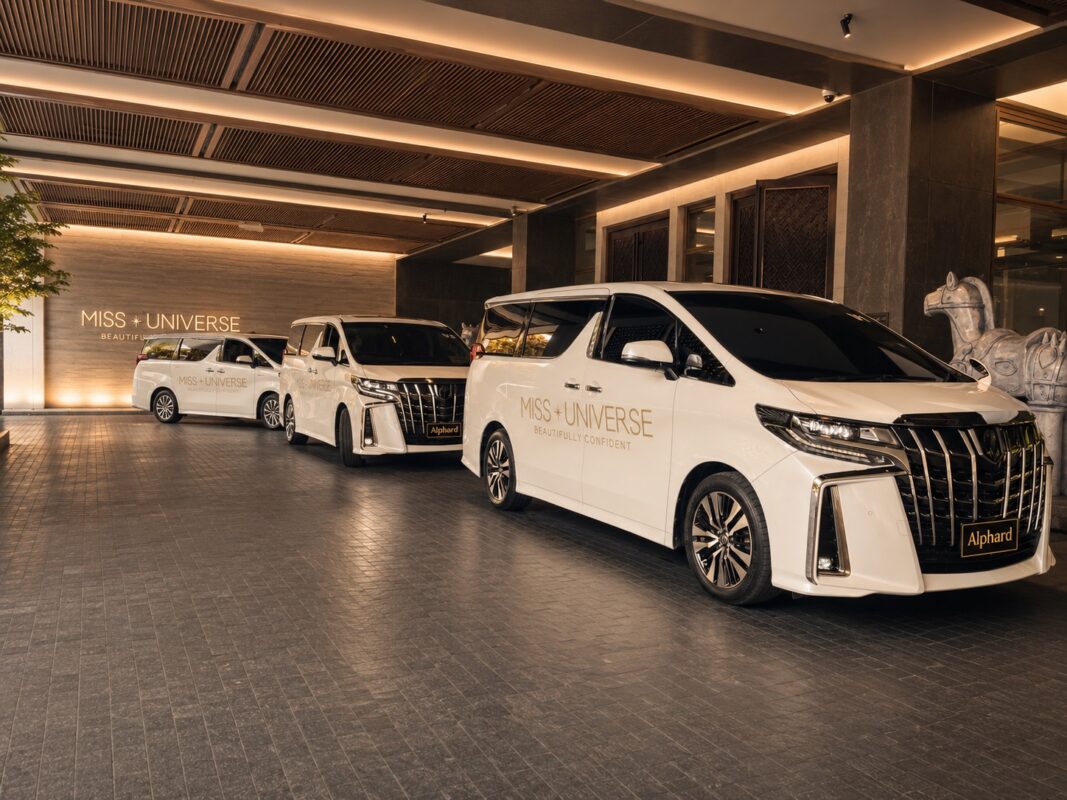 เช่ารถ Alphard